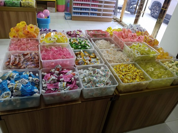 饞嘴郎儀隴馬鞍鎮(zhèn)6元9零食加盟店開業(yè)大吉，祝老板生意興??！